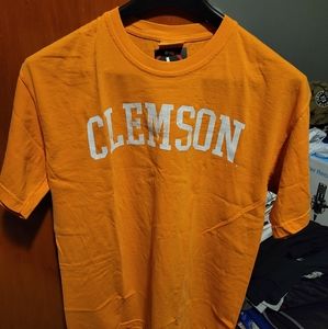 Clemson University tshirt medium